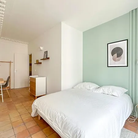 Flexliving - - Echiquier Paris